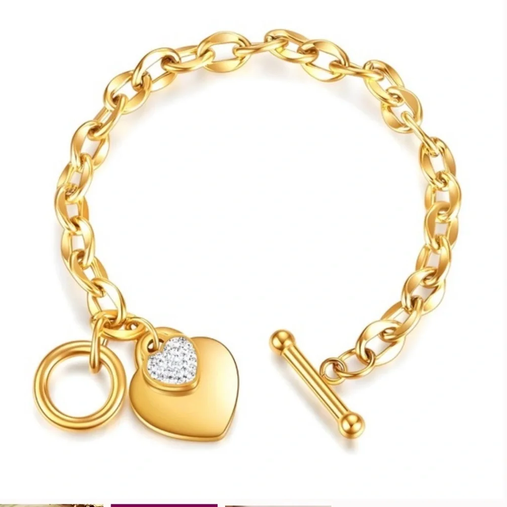 18k Gold Plated Heart Pendant Toggle Chain Bracelet